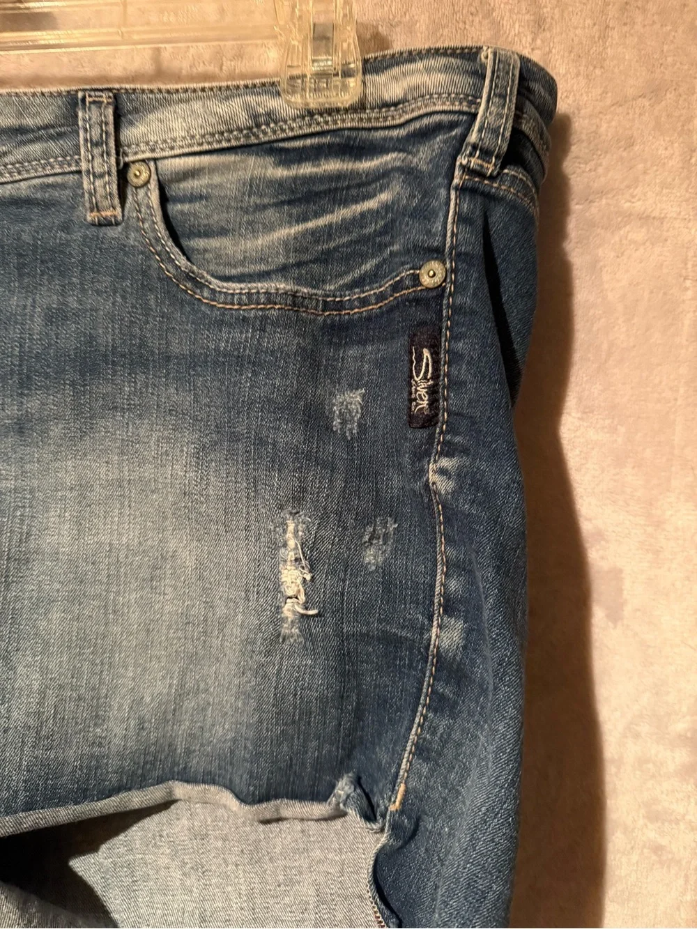 Silver Jeans Co. Aiko Distressed Denim Shorts Size 18